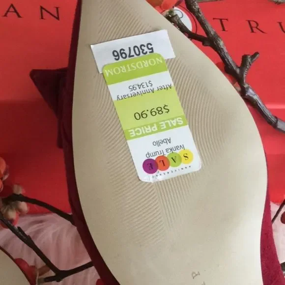 💞IVANKA TRUMP💞Abello dark red suede - Picture 7 of 16